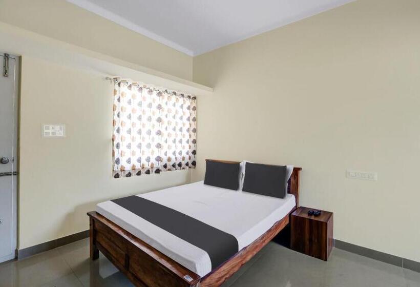 فندق Spot On Formula 1 Residency