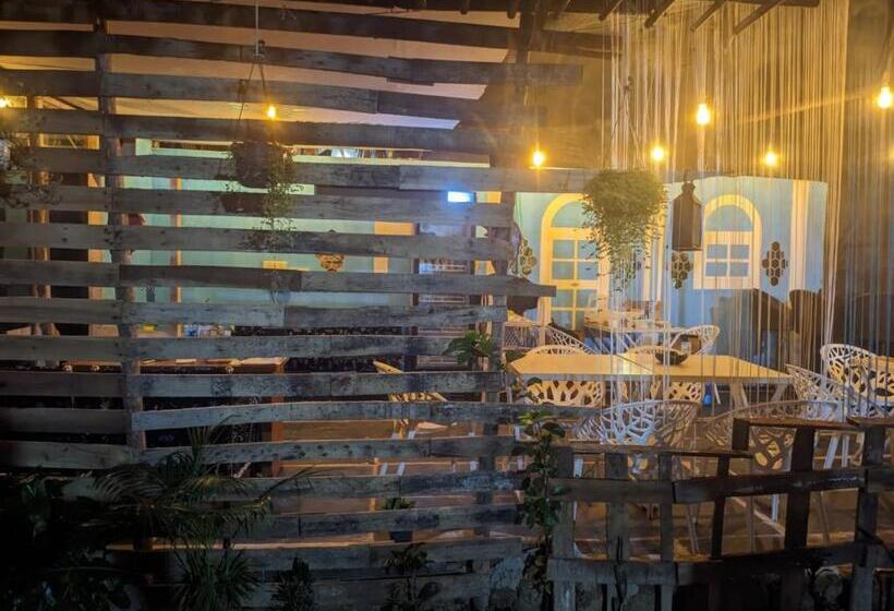 בית מלון כפרי Tides By Tb