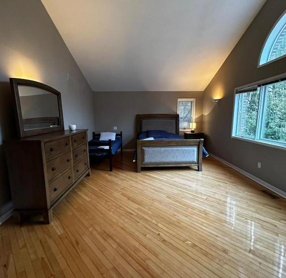 膳宿费 Presidential Suite At Woodstock Villa For 3 5 Members P4c