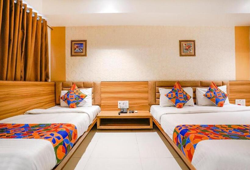Fabhotel Kingsway