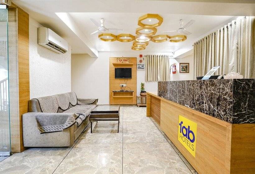 Fabhotel Kingsway