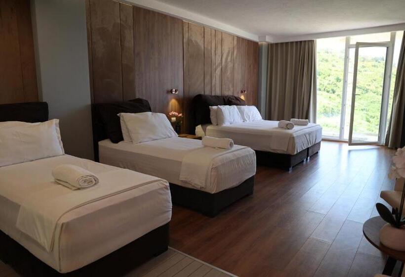 酒店 Aria Beach Resort By Hana Turismo