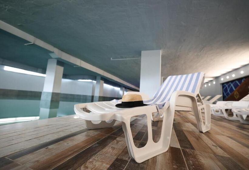 酒店 Aria Beach Resort By Hana Turismo