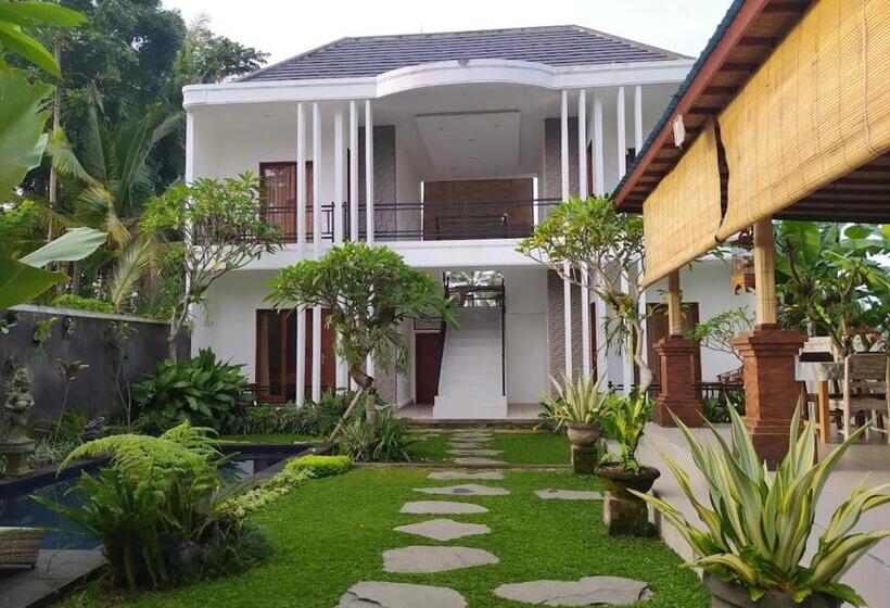 Отель Belvilla Abhinaya Central Ubud