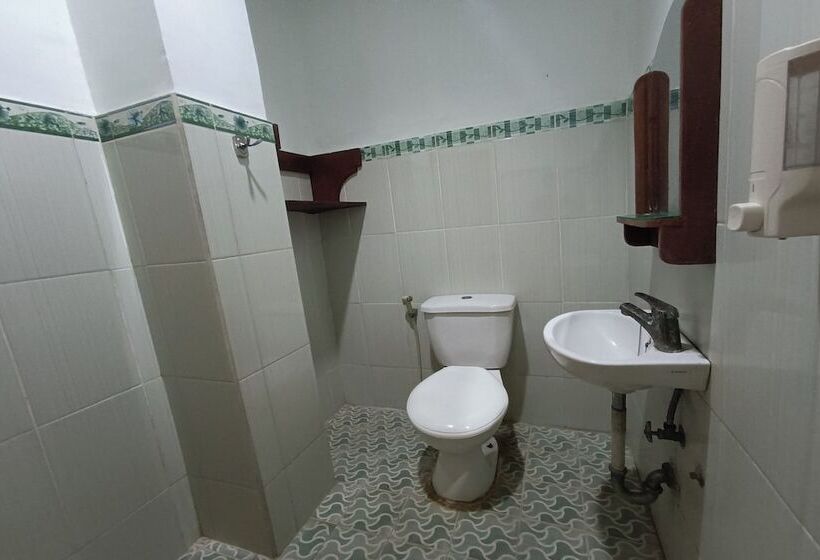 فندق Oyo 93826 Cprc Inn Serpong