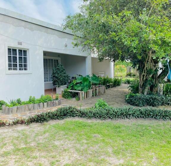 Bed and Breakfast Kosibaycottages