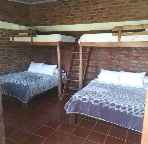 בית מלון כפרי Hacienda Rosa Franca