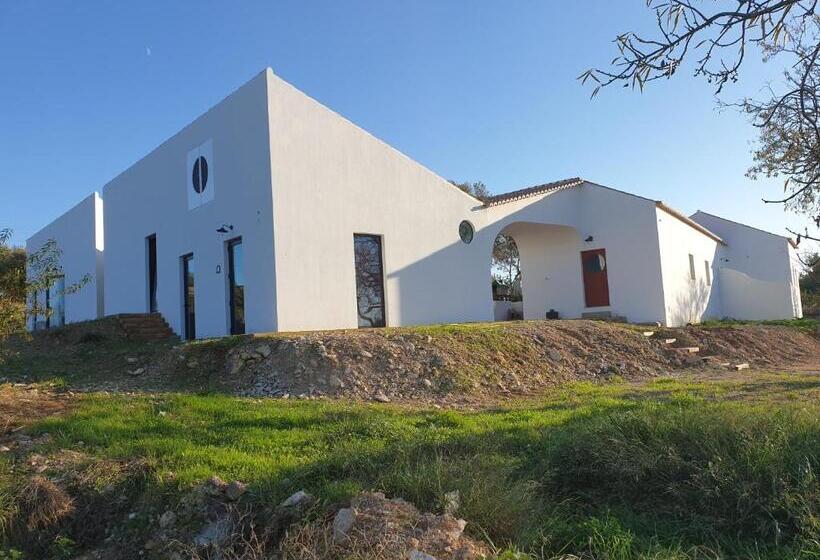 هتل Monte Das Açoteias   Agroturismo
