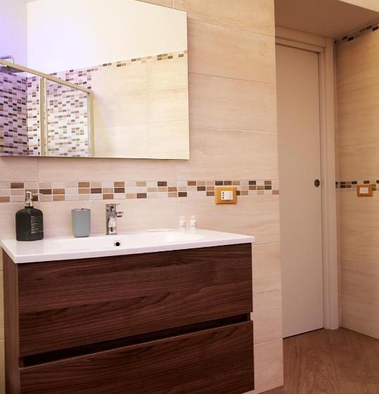Domus Cuomo B&b