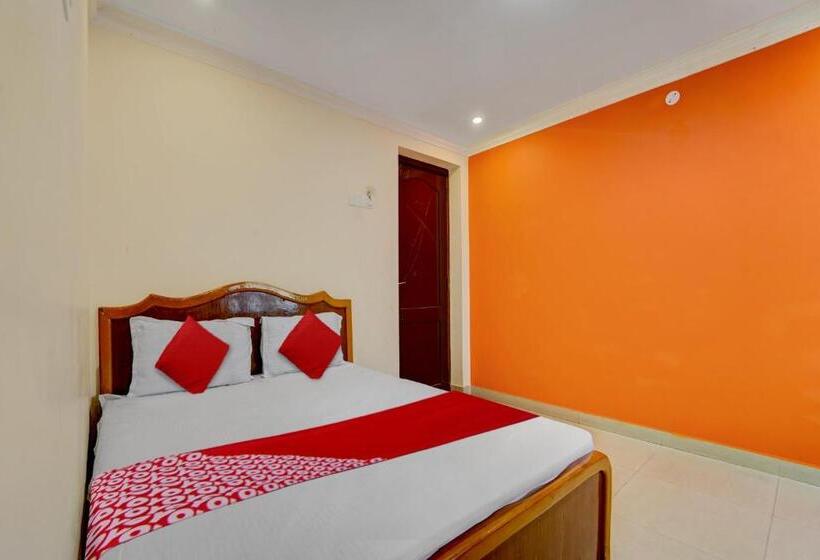 בית מלון כפרי Oyo Dev Holiday Homestay