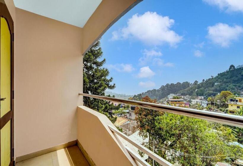 בית מלון כפרי Oyo Dev Holiday Homestay