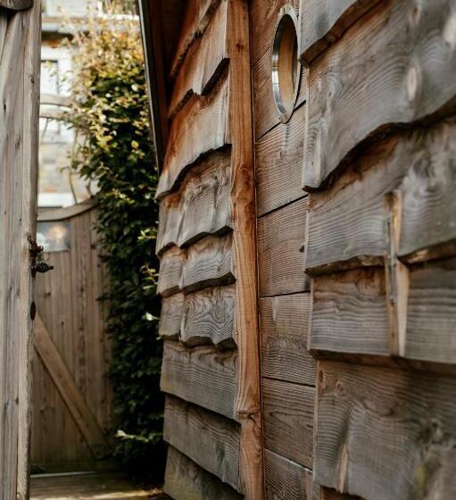 پانسیون L Escale Zen   Tiny House