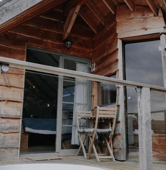 پانسیون L Escale Zen   Tiny House