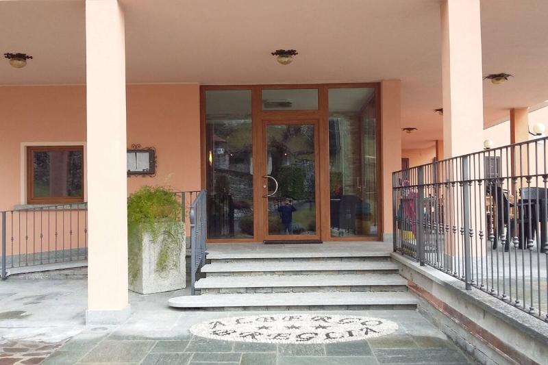 בית מלון כפרי Albergo Breglia
