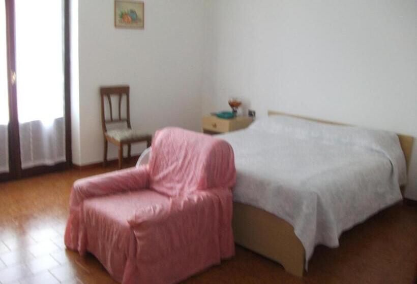 בית מלון כפרי Albergo Breglia