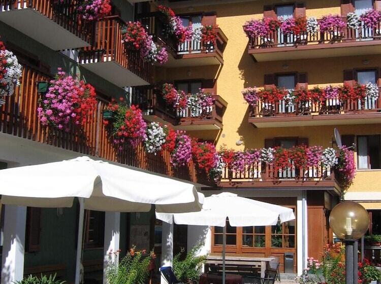 فندق Albergo Monteverde