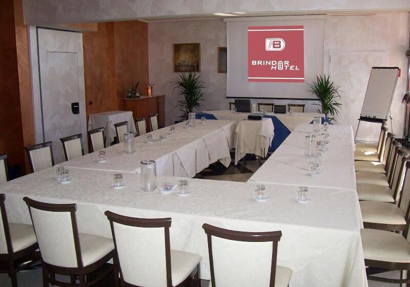 בית מלון כפרי Brindor