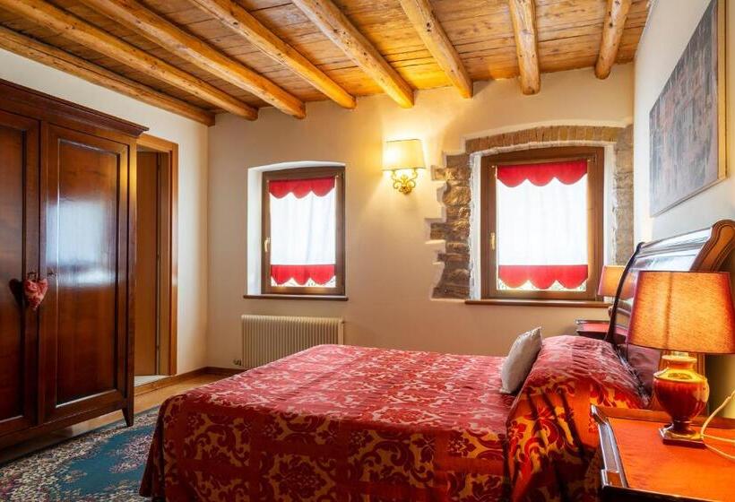 هتل Calvi Ristorante Mainor