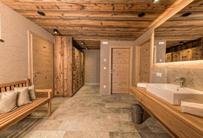 هتل Mountain Lodge Prennanger