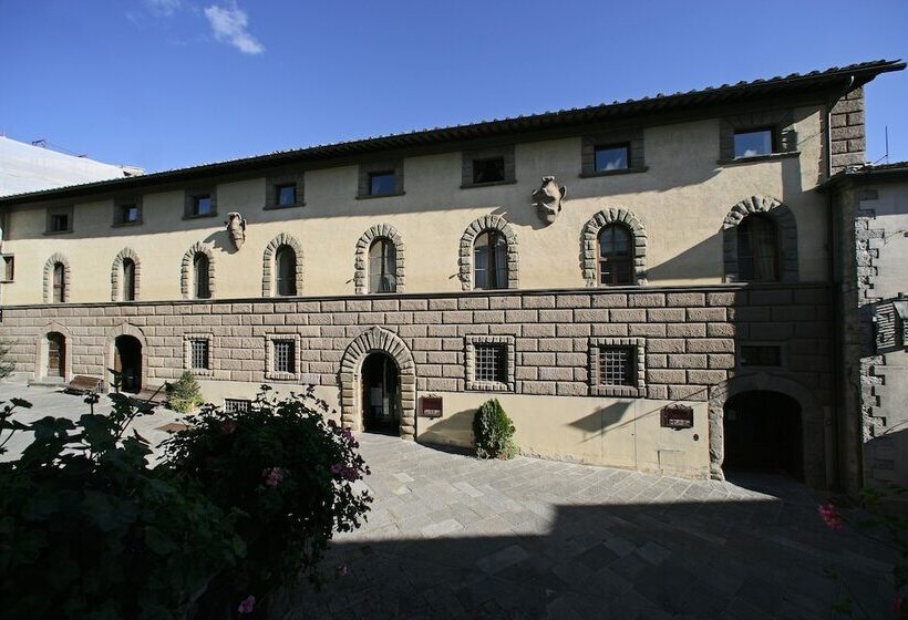 فندق Palazzo Squarcialupi