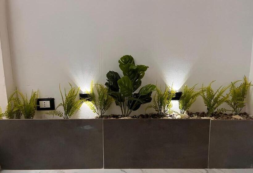 تختخواب و صبحانه Le Temple Du Luxe