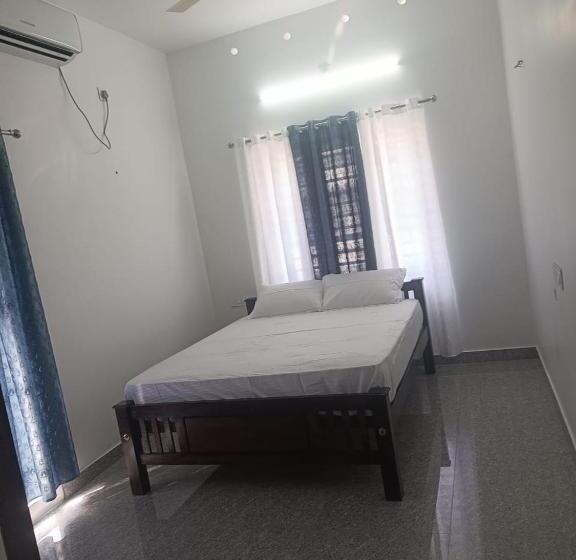 ホテル Whitefort Family Rooms With Balcony Serviced Villa