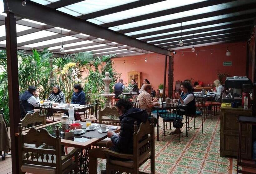 La Casa B & B