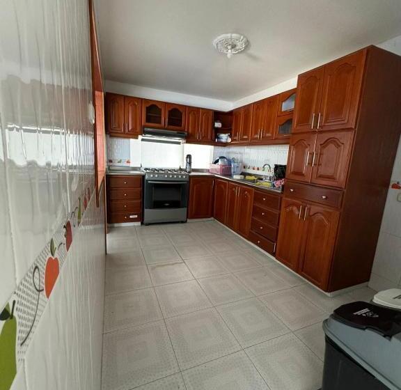 پانسیون Calipso Dive And Pet Center