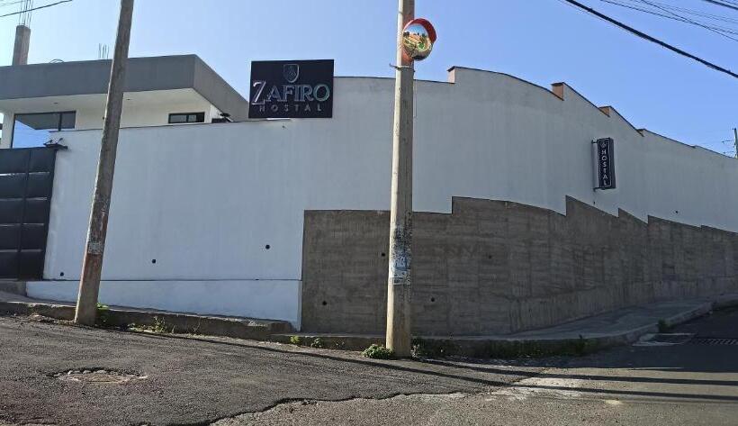 پانسیون Hostal Zafiro