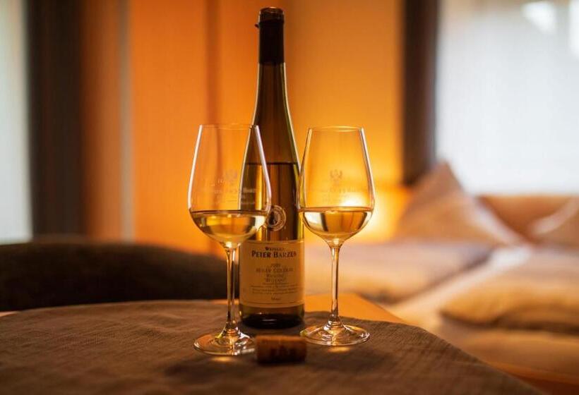 ペンション Weingut Peter Barzen