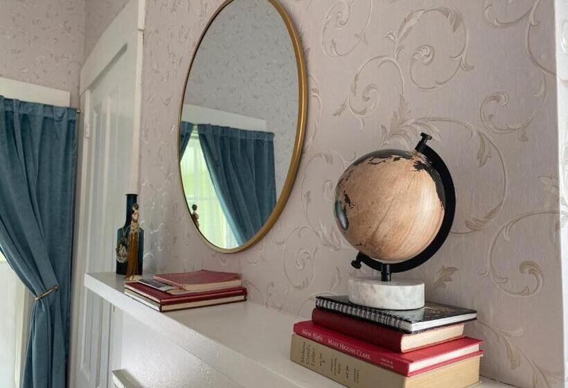 مبيت وإفطار Iron Gate Inn