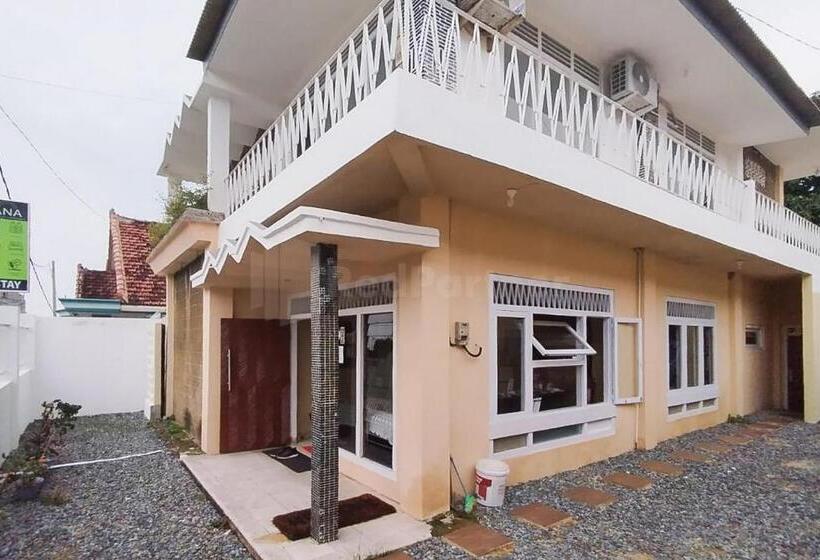 هتل Arwana Inn Lampung Mitra Reddoorz