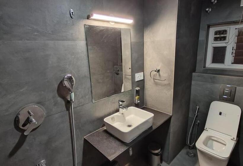 בית מלון כפרי Grt Square