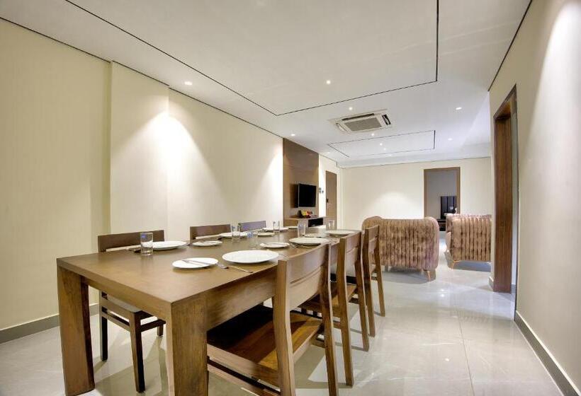 هتل Lance 21   Ashok Nagar