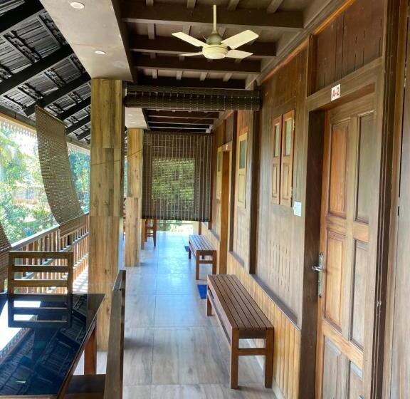 ホテル Mist Mountain Resort