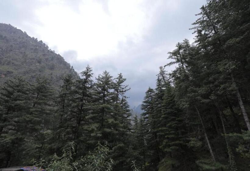 فندق Shangri Las & Restaurant