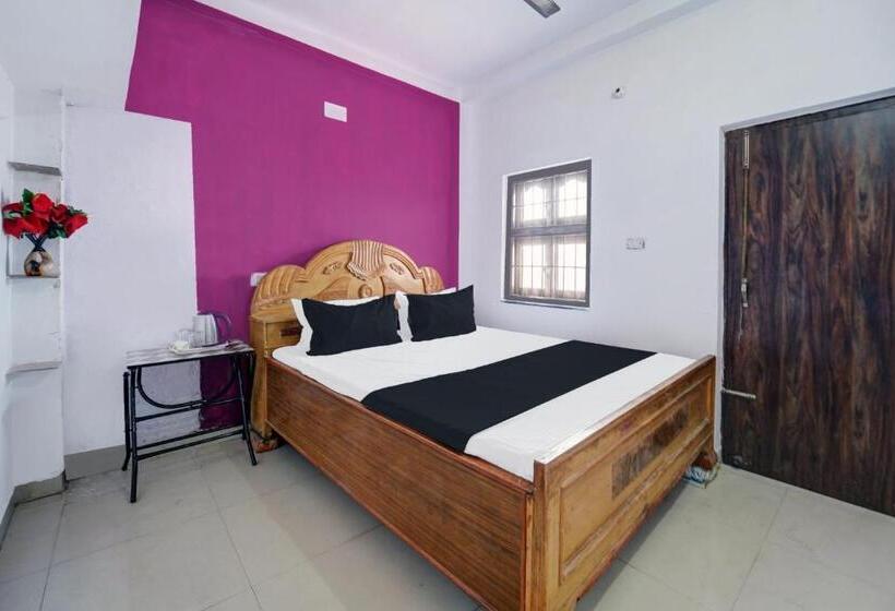 בית מלון כפרי Spot On Abhiraj Hotal & Guests House