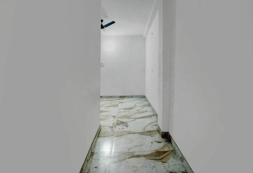 בית מלון כפרי Spot On Abhiraj Hotal & Guests House