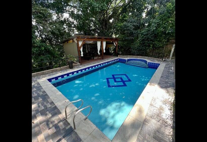 پانسیون El Valle De Las Cañas Gordas