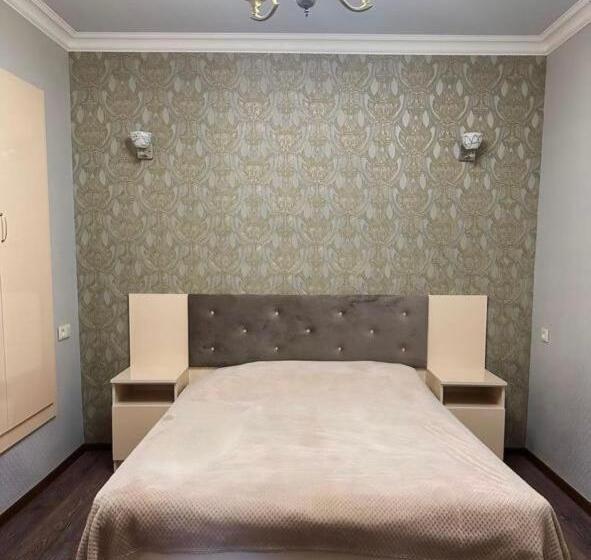 پانسیون Gavar Guest House