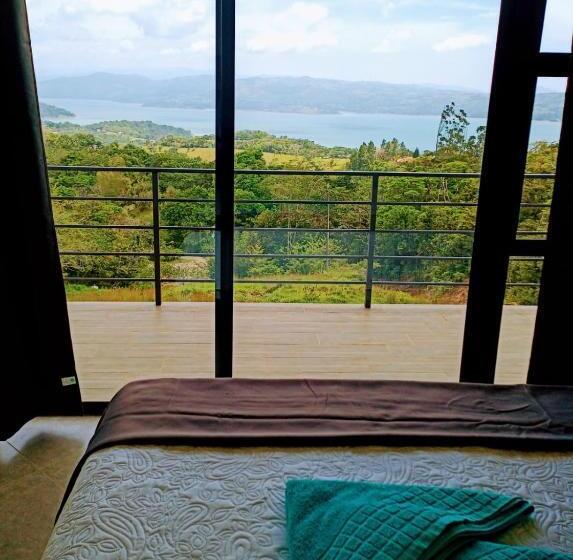 ベッドアンドブレックファースト Villa Simone French Ecolodge
