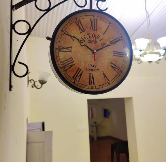 هتل Bob S Haven Bungalow