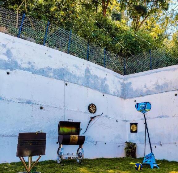 هتل Bob S Haven Bungalow