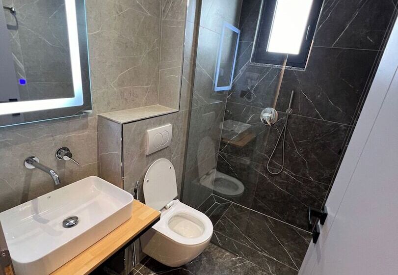 Resol Hotel 2
