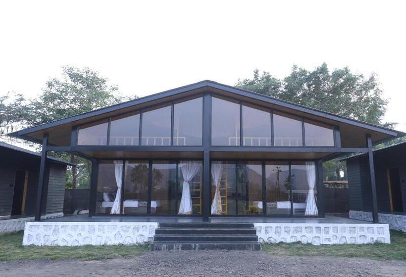Shreephal Luxurious Resort  Best Resort In Saputara