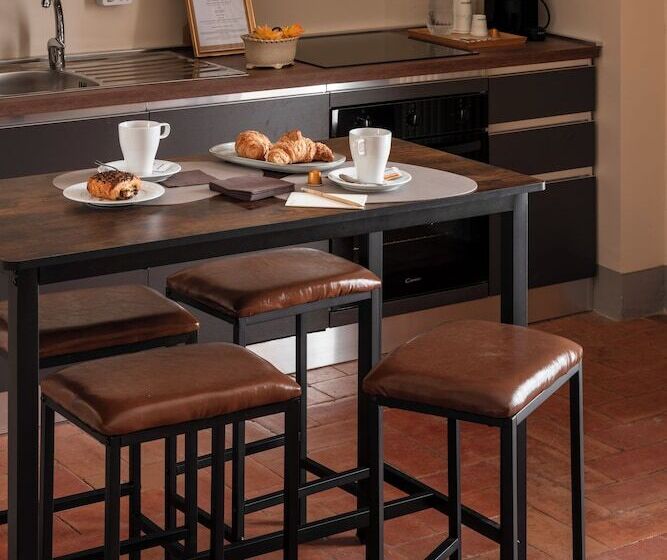 مبيت وإفطار Villa Erbaia Relais De Charme