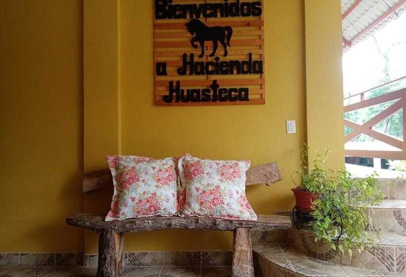 هتل Hacienda Huasteca