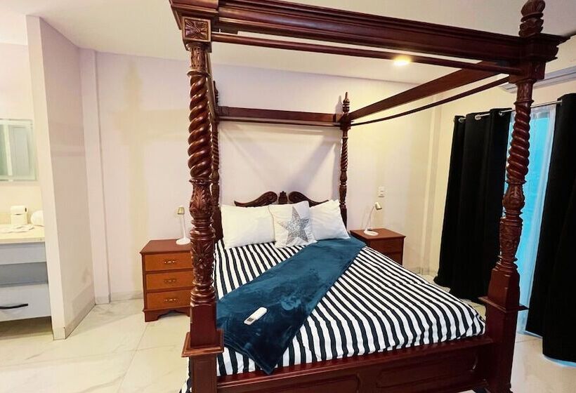 هتل Residences By Mp Cabo San Lucas