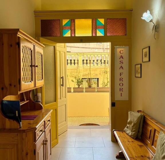 پانسیون Casa Frori