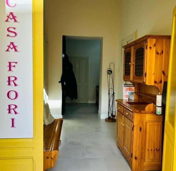پانسیون Casa Frori